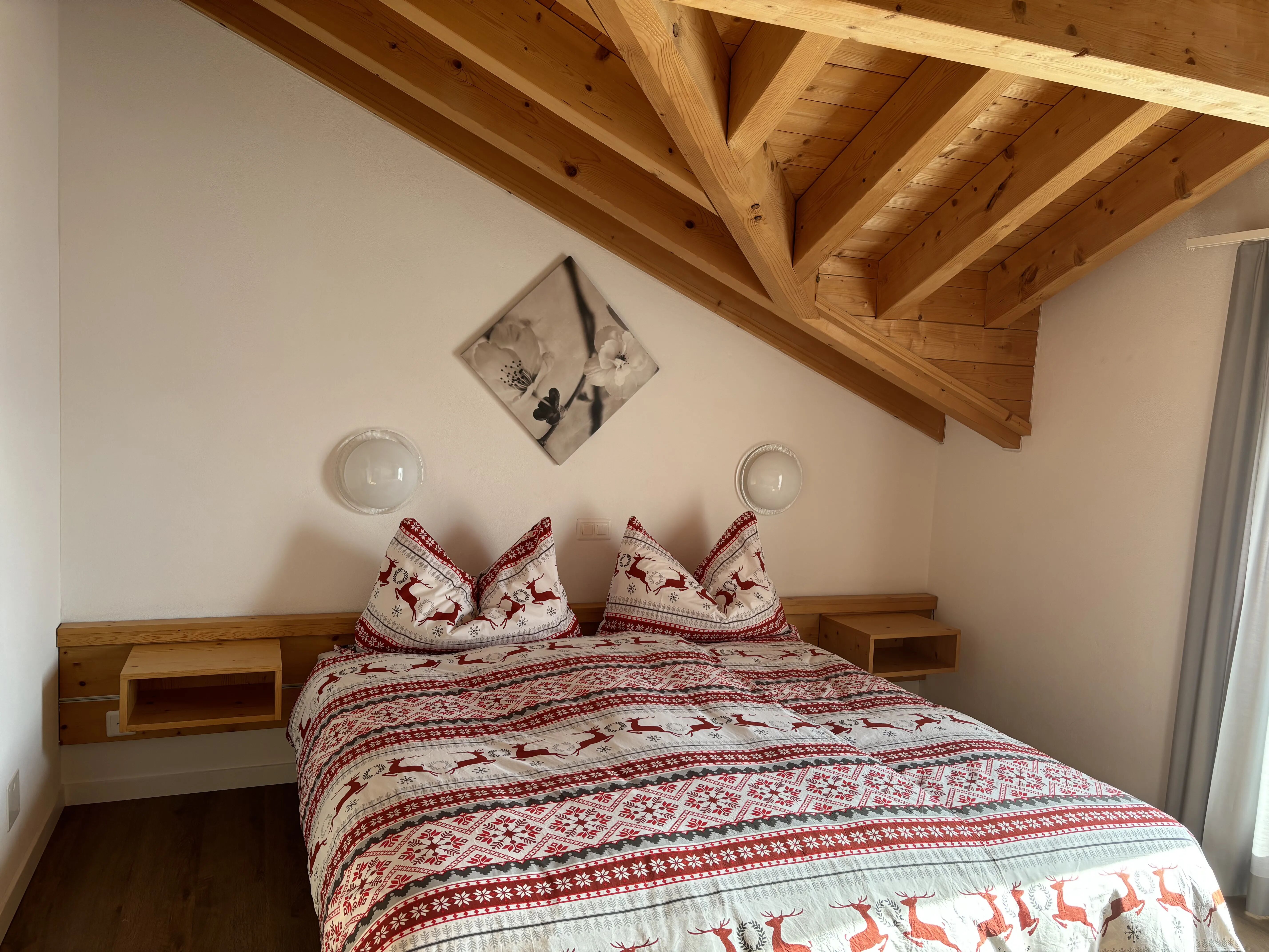 Doppelzimmer im Alpenstil